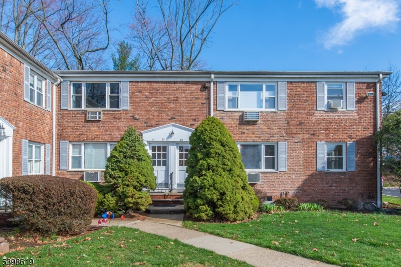 43 Conforti Avenue West Orange NJ 07052