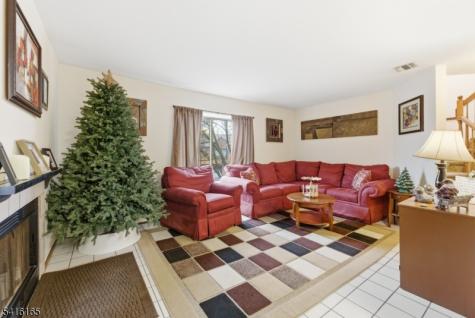 4 Faesch Court Rockaway NJ 07866