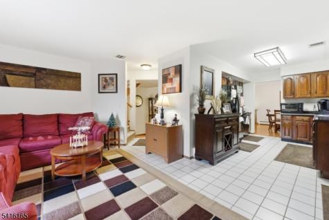 4 Faesch Court Rockaway NJ 07866