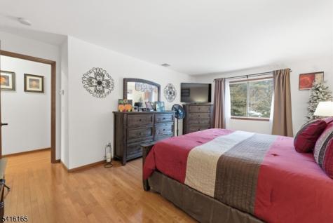 4 Faesch Court Rockaway NJ 07866