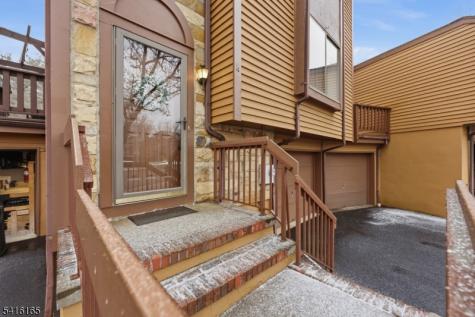 4 Faesch Court Rockaway NJ 07866