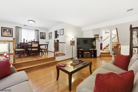 4 Faesch Court Rockaway NJ 07866