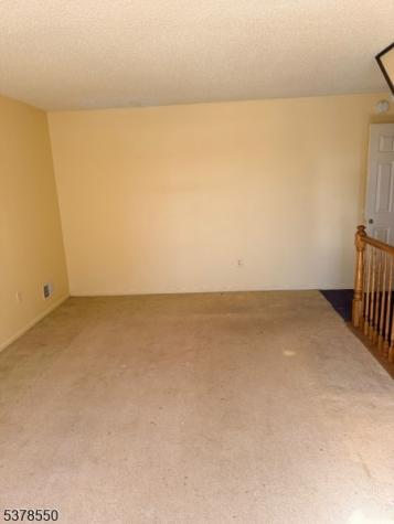 49 Wickliffe Street Newark NJ 07103