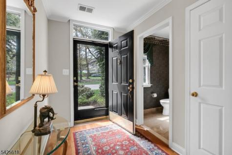 20 Hopkinson Court Bernards NJ 07920