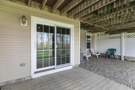 20 Hopkinson Court Bernards NJ 07920