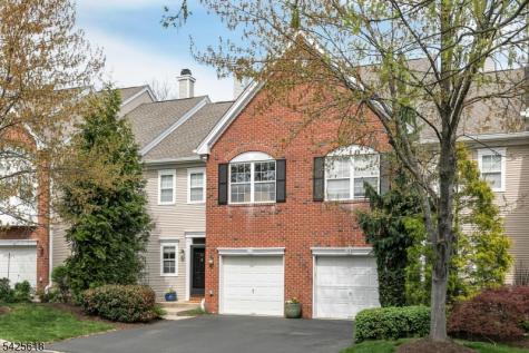 20 Hopkinson Court Bernards NJ 07920