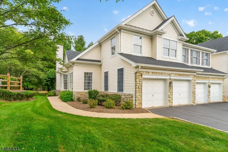 27 La Costa Drive Clinton NJ 08801