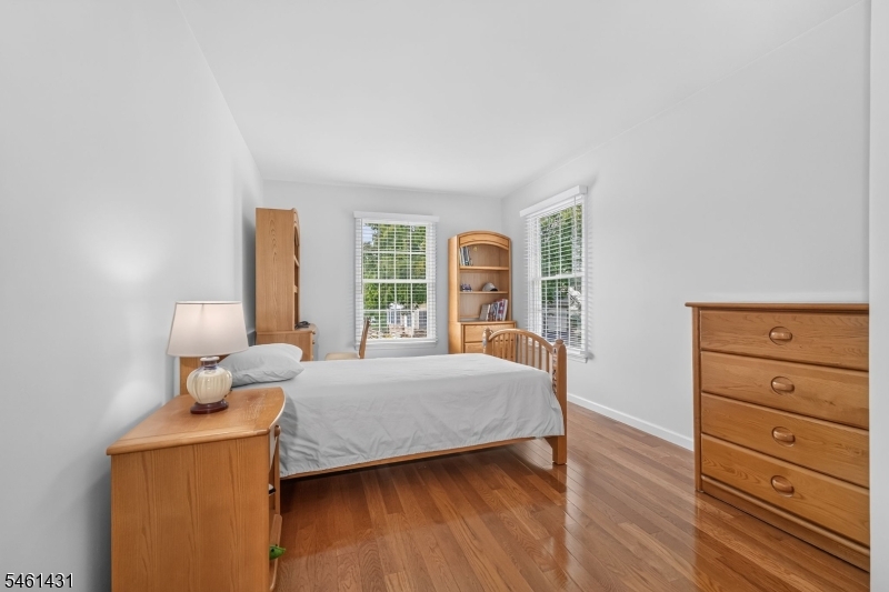 27 La Costa Drive Clinton NJ 08801