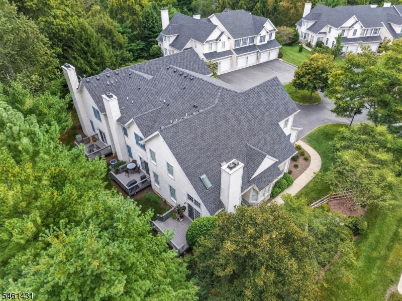 27 La Costa Drive Clinton NJ 08801