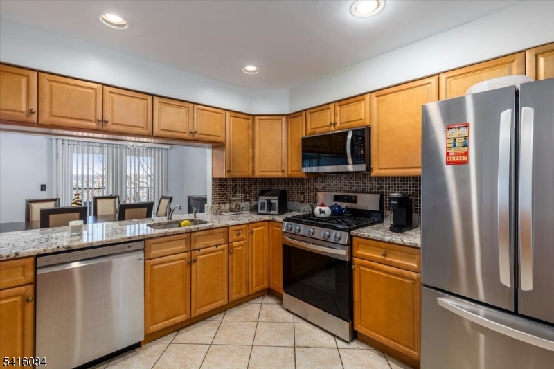 2 Crystal Lane Paterson NJ 07501