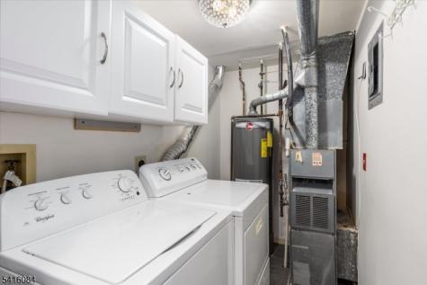 2 Crystal Lane Paterson NJ 07501