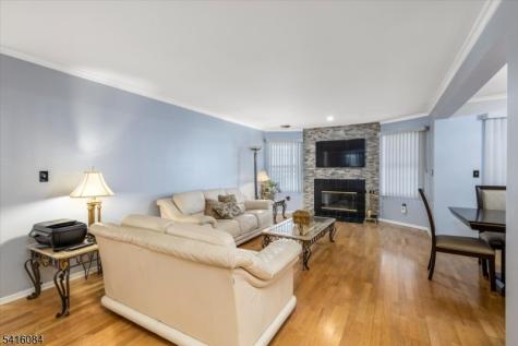 2 Crystal Lane Paterson NJ 07501