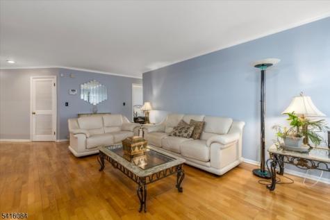2 Crystal Lane Paterson NJ 07501