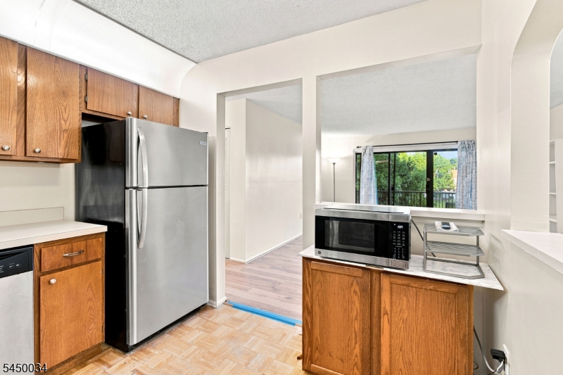 407 Lancaster Court Piscataway NJ 08854