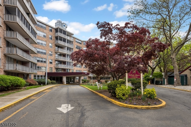 530 Valley Road Montclair NJ 07043