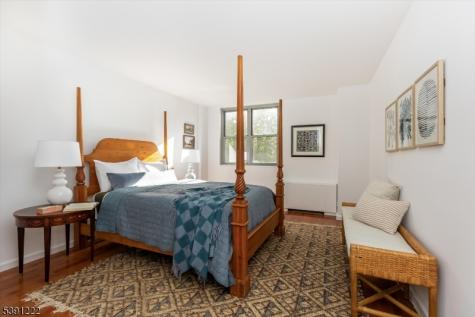 530 Valley Road Montclair NJ 07043