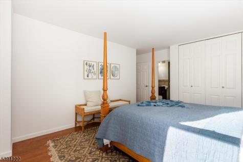 530 Valley Road Montclair NJ 07043