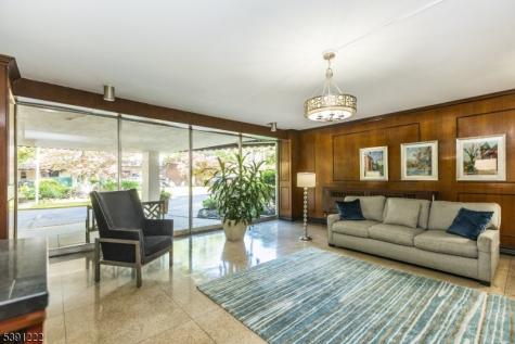 530 Valley Road Montclair NJ 07043