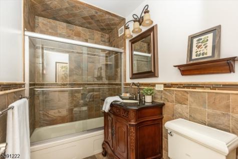 530 Valley Road Montclair NJ 07043