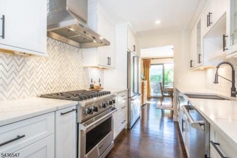 5 Tulip Lane Harding NJ 07960