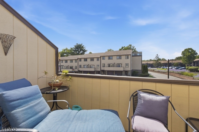 30 Chelsea Way Bridgewater NJ 08807