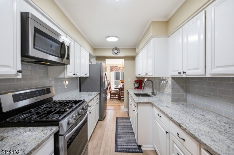 30 Chelsea Way Bridgewater NJ 08807