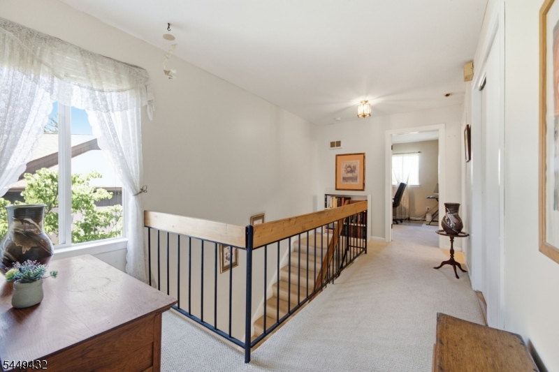 30 Chelsea Way Bridgewater NJ 08807
