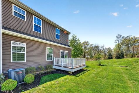 16 Shadetree Lane Mount Arlington NJ 07856