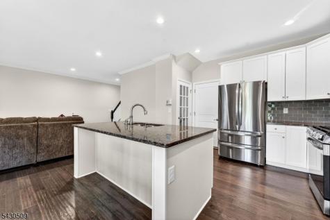 16 Shadetree Lane Mount Arlington NJ 07856