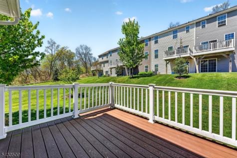 16 Shadetree Lane Mount Arlington NJ 07856