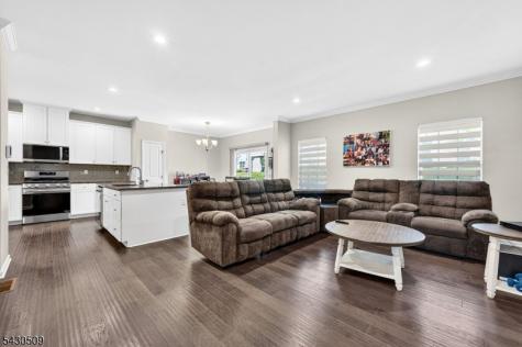 16 Shadetree Lane Mount Arlington NJ 07856