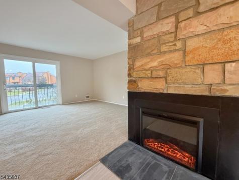 58 Kensington Court Washington NJ 07840