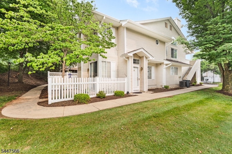 47 Encampment Drive Bedminster NJ 07921