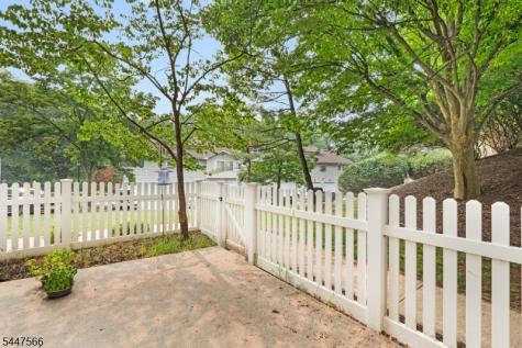 47 Encampment Drive Bedminster NJ 07921