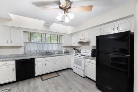 47 Encampment Drive Bedminster NJ 07921