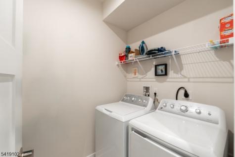 18 Sparrowhawk Street Washington NJ 07882