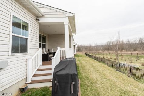 18 Sparrowhawk Street Washington NJ 07882