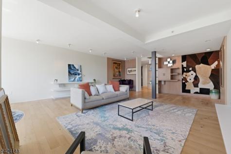 1008 Hudson Park Edgewater NJ 07020