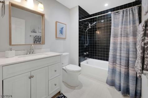 18 Cable Court Montville NJ 07045