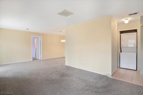 80 Garden Court Roxbury NJ 07876