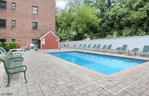 208 Anderson Street Hackensack NJ 07601