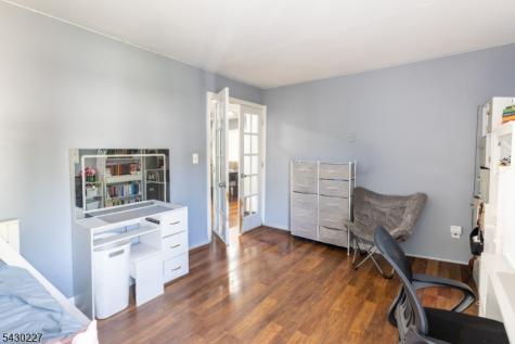 2604 Madaline Drive Woodbridge NJ 07001