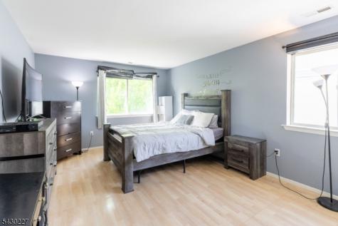 2604 Madaline Drive Woodbridge NJ 07001
