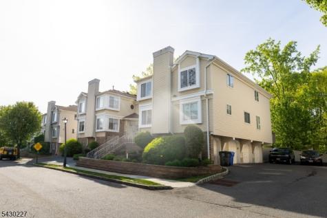 2604 Madaline Drive Woodbridge NJ 07001