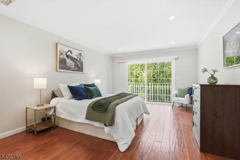 281 Riverwalk Way Clifton NJ 07014