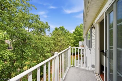 281 Riverwalk Way Clifton NJ 07014