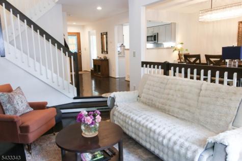 7 Dogwood Court Woodland Park NJ 07424