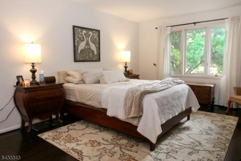 7 Dogwood Court Woodland Park NJ 07424