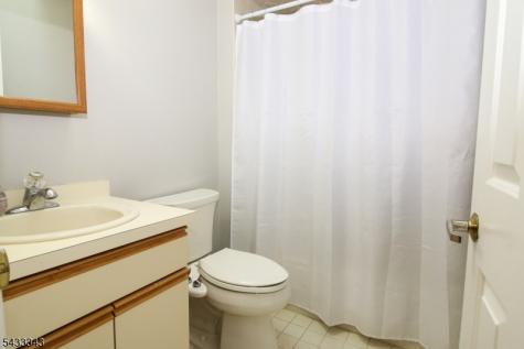 7 Dogwood Court Woodland Park NJ 07424