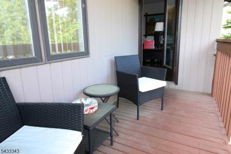 7 Dogwood Court Woodland Park NJ 07424